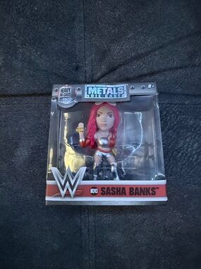 WWE Metals Die-Cast Figure - Red Hair, Silver Costume